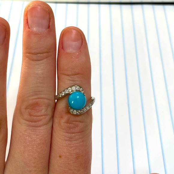 Fragrant Jewels Jewelry - Fragrant Jewels NWOT Size 5 ring.